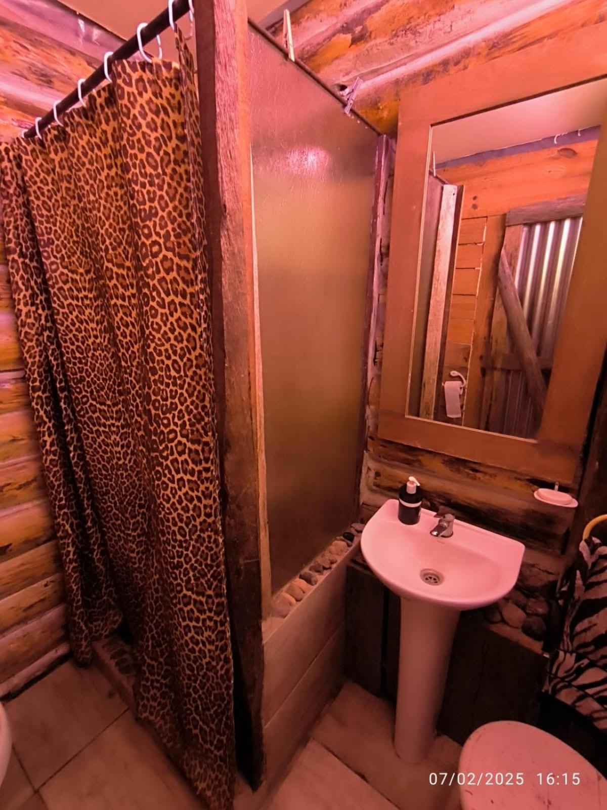 Bed and Breakfast Rancho Lagarto Punta Del Diablo Exterior foto